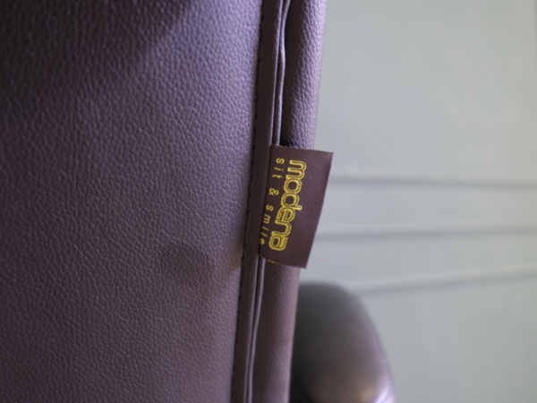 เก้าอี้สำนักงาน เบาะหนัง ขาเหล็ก ยี่ห้อ modena furniture รุ่น valley(1)