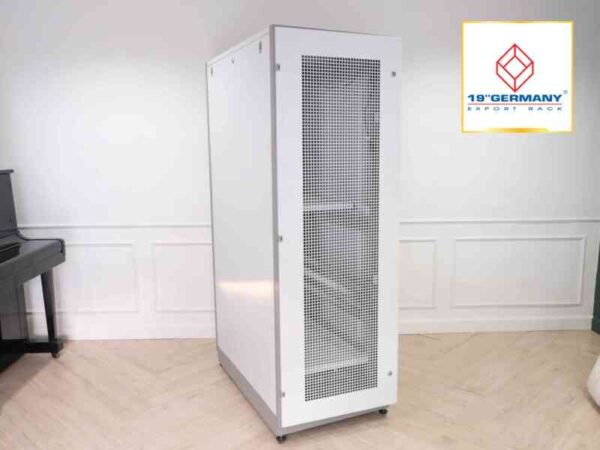 19" Germany Server Rack ตู้ Server Rack สูง 180 cm ตู้เสริฟเวอร์โครงเหล็กสีขาว ตู้แร็ค IT แบบมีล้อ(1)